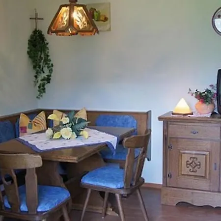Gerlinde Apartment *